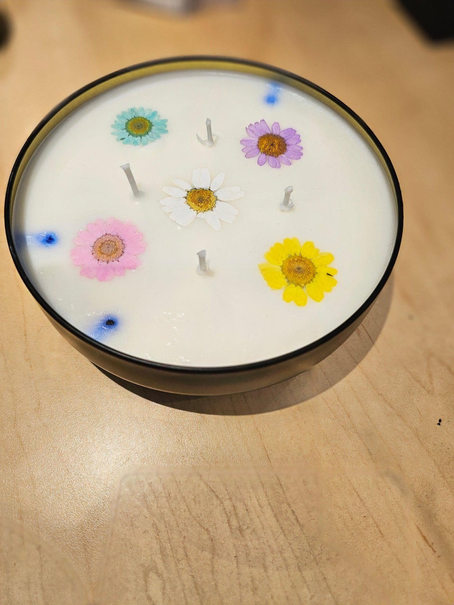 Daisy 4-wicks Organic candle