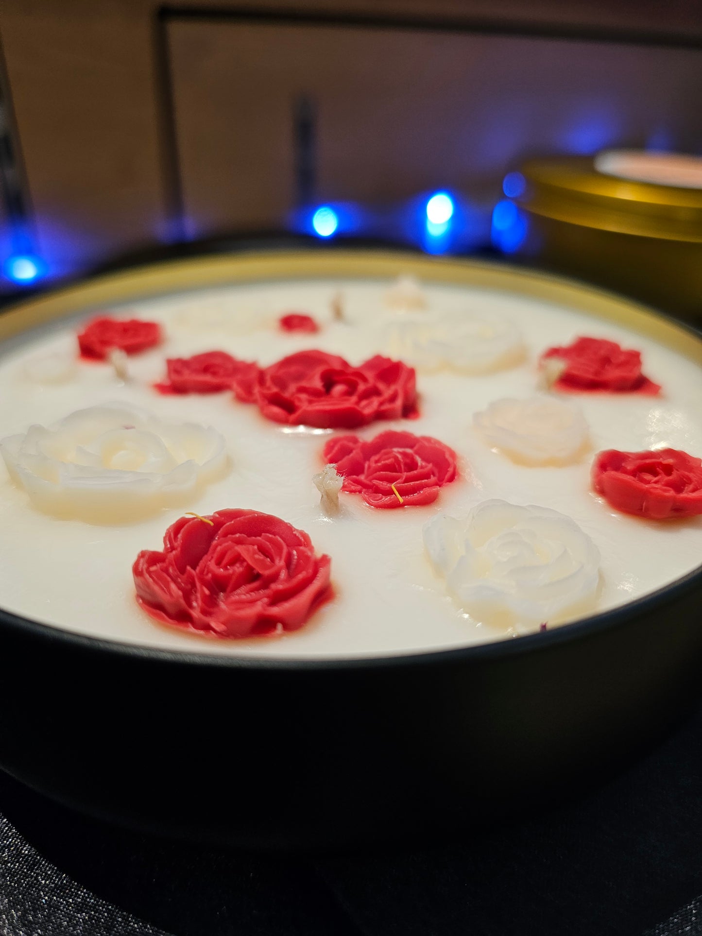 Golden Rose 4-wicks Luxury Candle