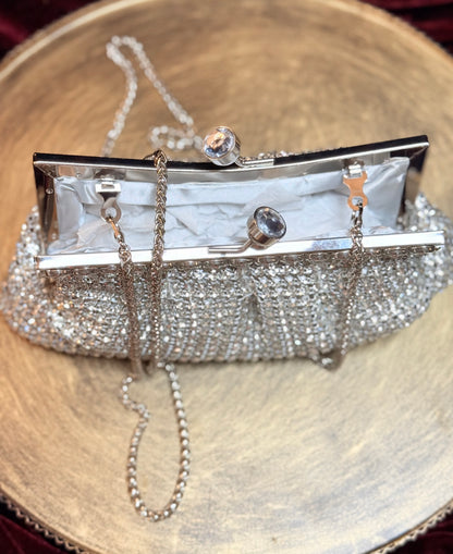 Luxey | Evening Bag - close-up - R&W Aesthetics