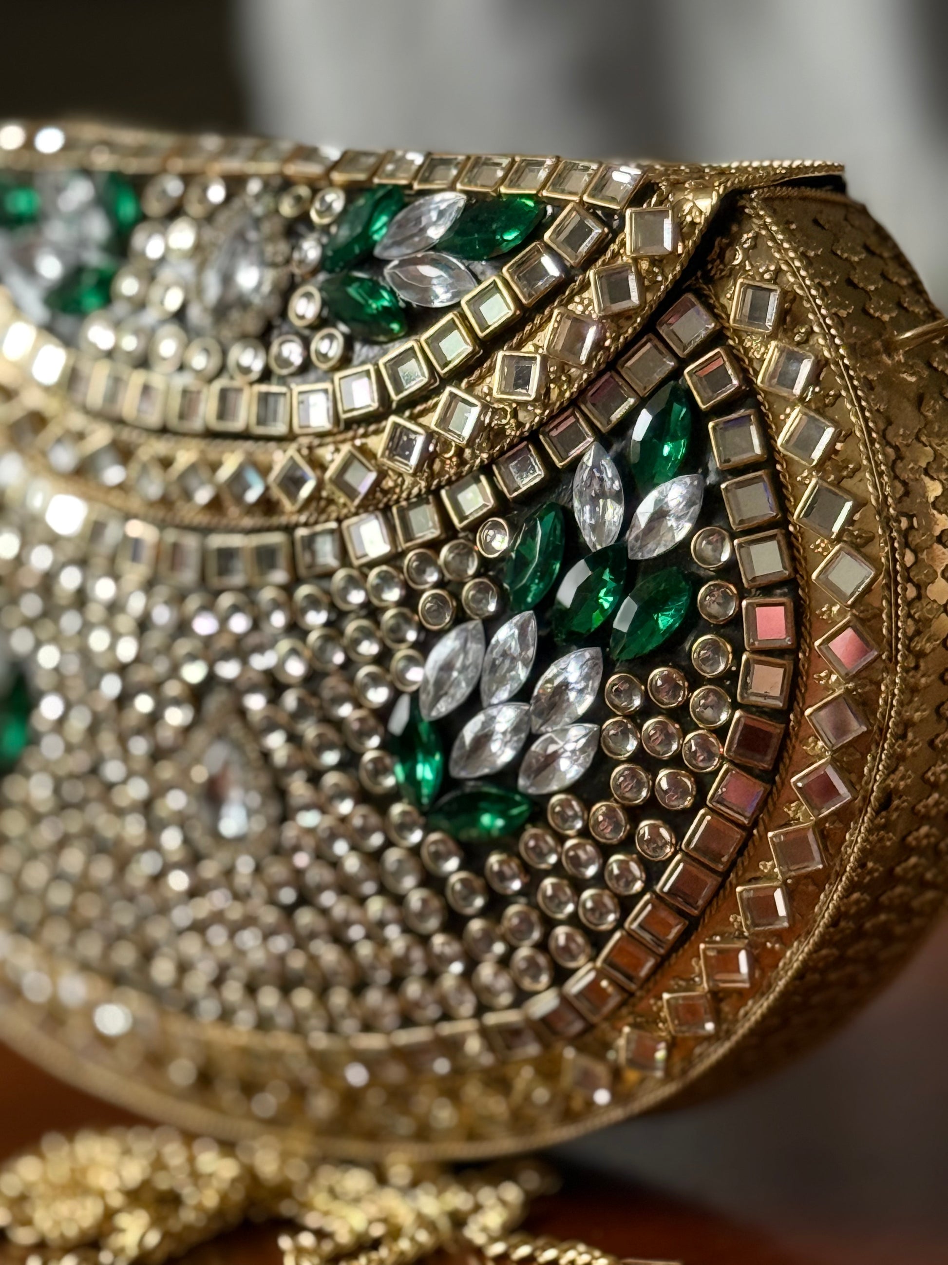 Malika | Large Handmade Kundan Clutch - side view - R&W Aesthetics