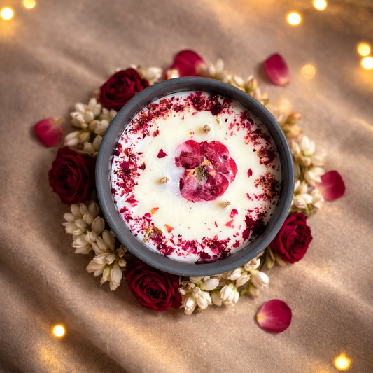 Gajra Luxury Candle