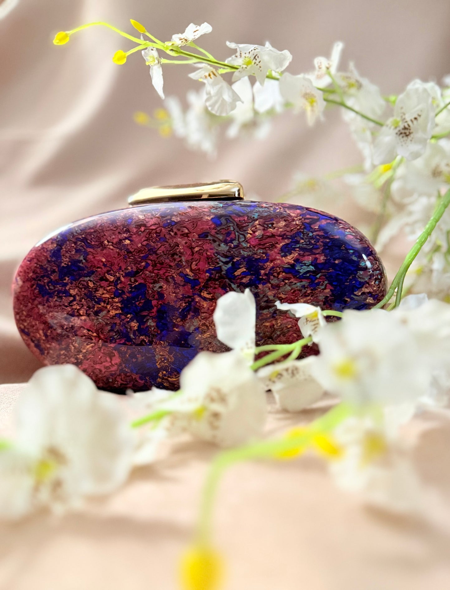 Aurora |  Hard Clutch