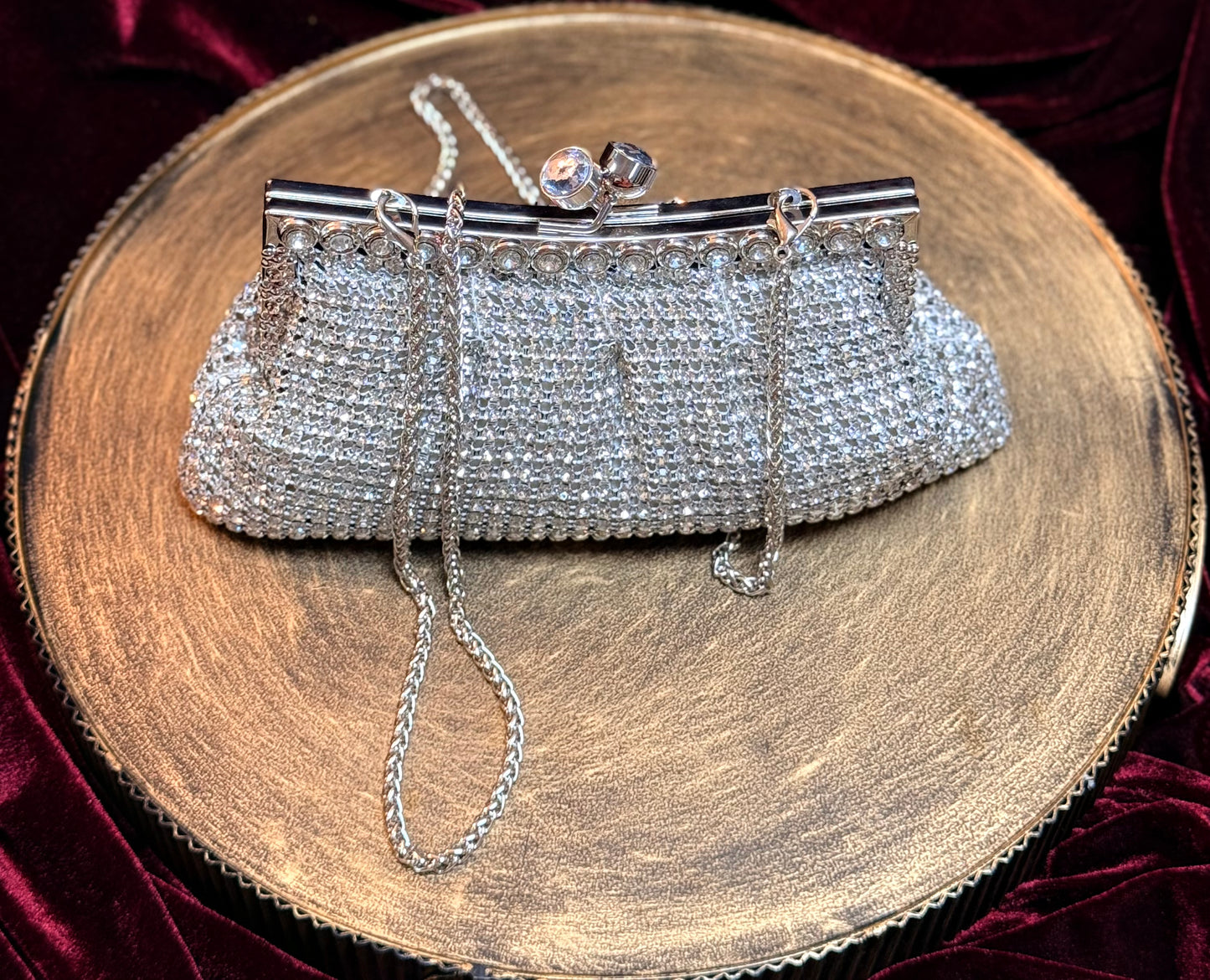 Luxey | Evening Bag - detail view - R&W Aesthetics