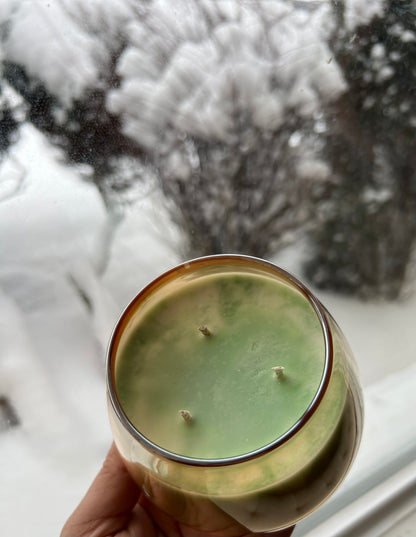 Pistachio Frappe | Luxury Soy Candle - detail view - R&W Aesthetics
