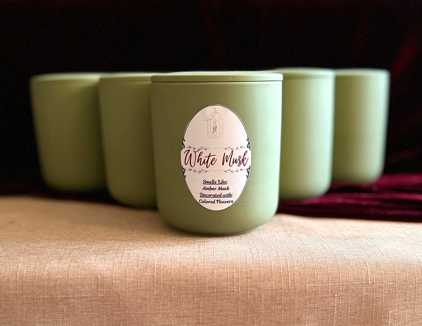 White Musk | Luxury Soy Candle - open view - R&W Aesthetics