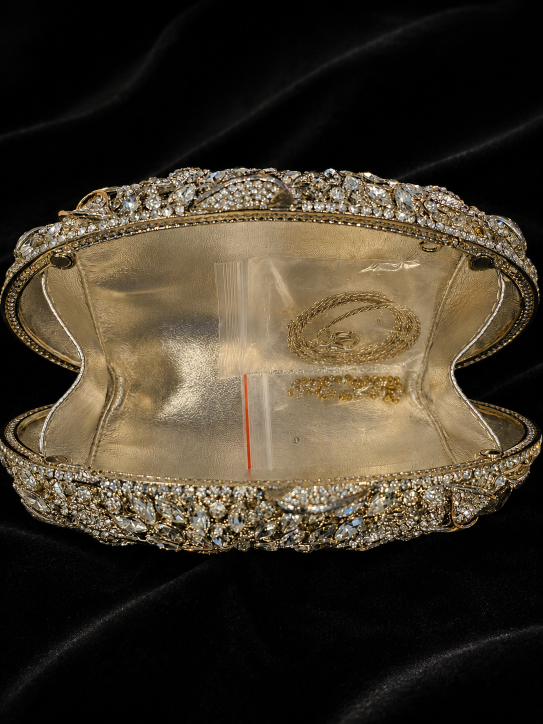 Lady Silver Bridal Clutch
