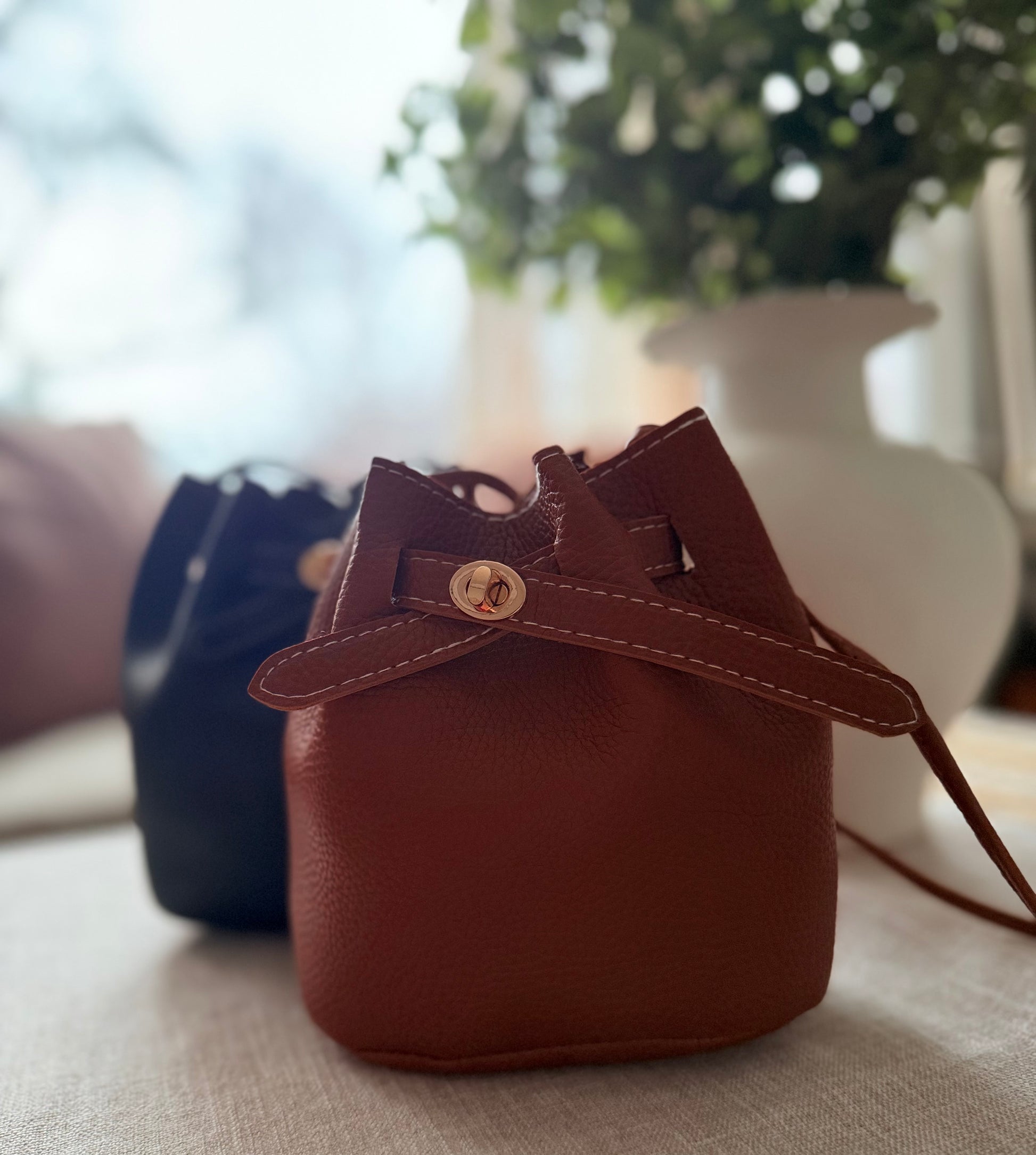 Luna | Leather Bucket Bag - front view - R&W Aesthetics