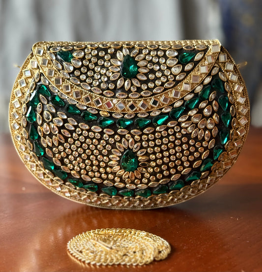 Emerald | Large Handmade Kundan Clutch - front view - R&W Aesthetics