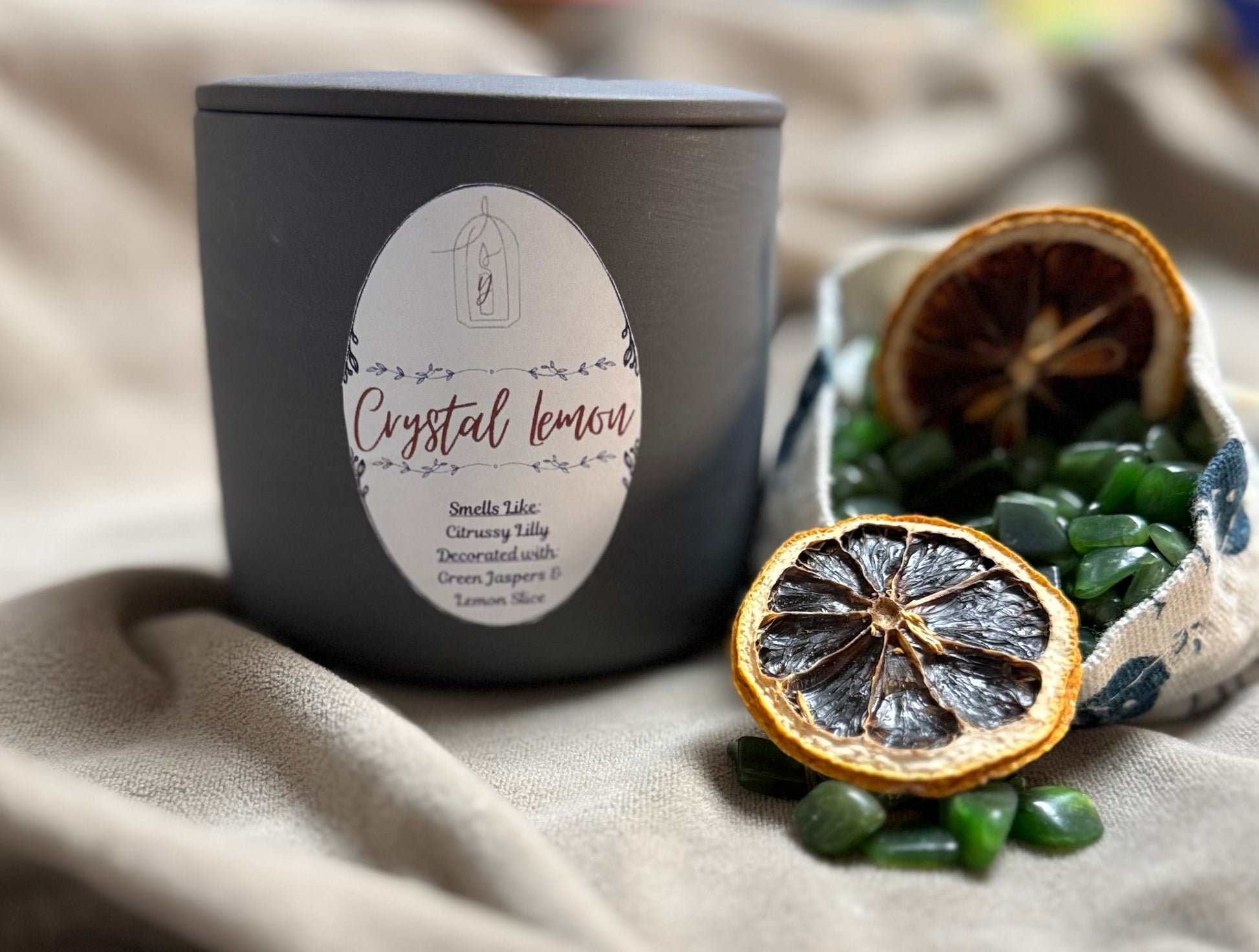 Crystal Lemon Luxury Candle - detail view - R&W Aesthetics