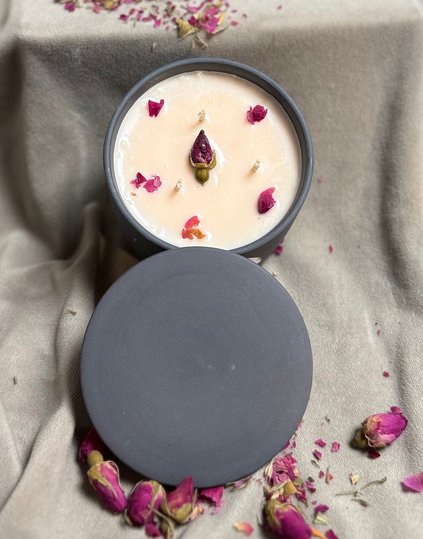 Velvet Rose - Luxury Scented Candle | 3-wicks - back view - R&W Aesthetics