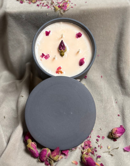 Velvet Rose - Luxury Scented Candle | 3-wicks - back view - R&W Aesthetics