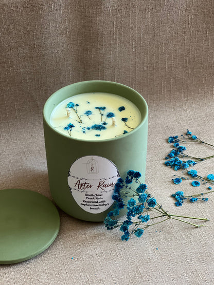 After Rain 2-wicks Luxury Candle with Blue Baby's Breath pressed flower