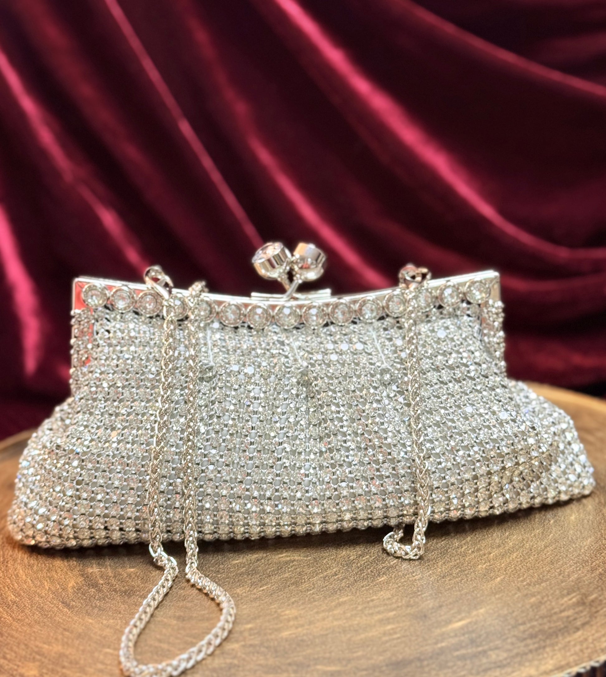 Luxey | Evening Bag - front view - R&W Aesthetics