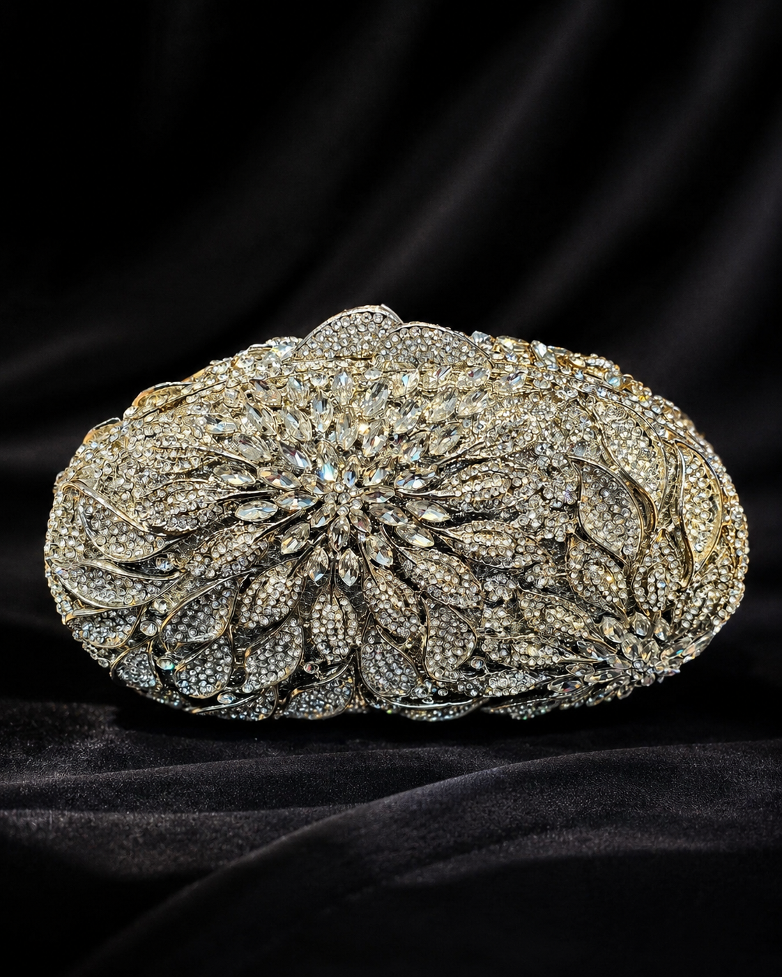 Lady Silver Bridal Clutch