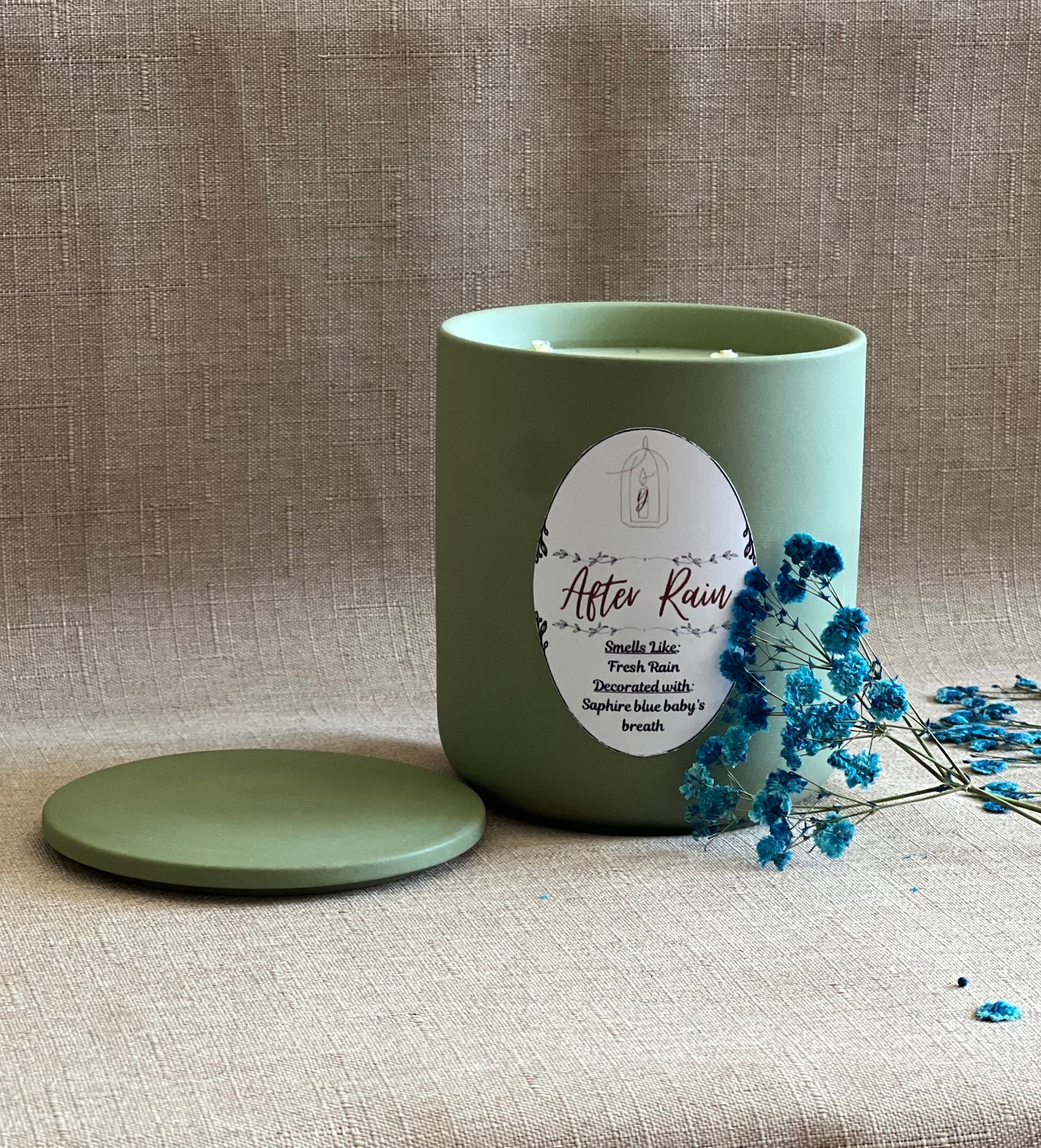 After Rain 2-wicks Luxury Candle with Blue Baby's Breath pressed flower