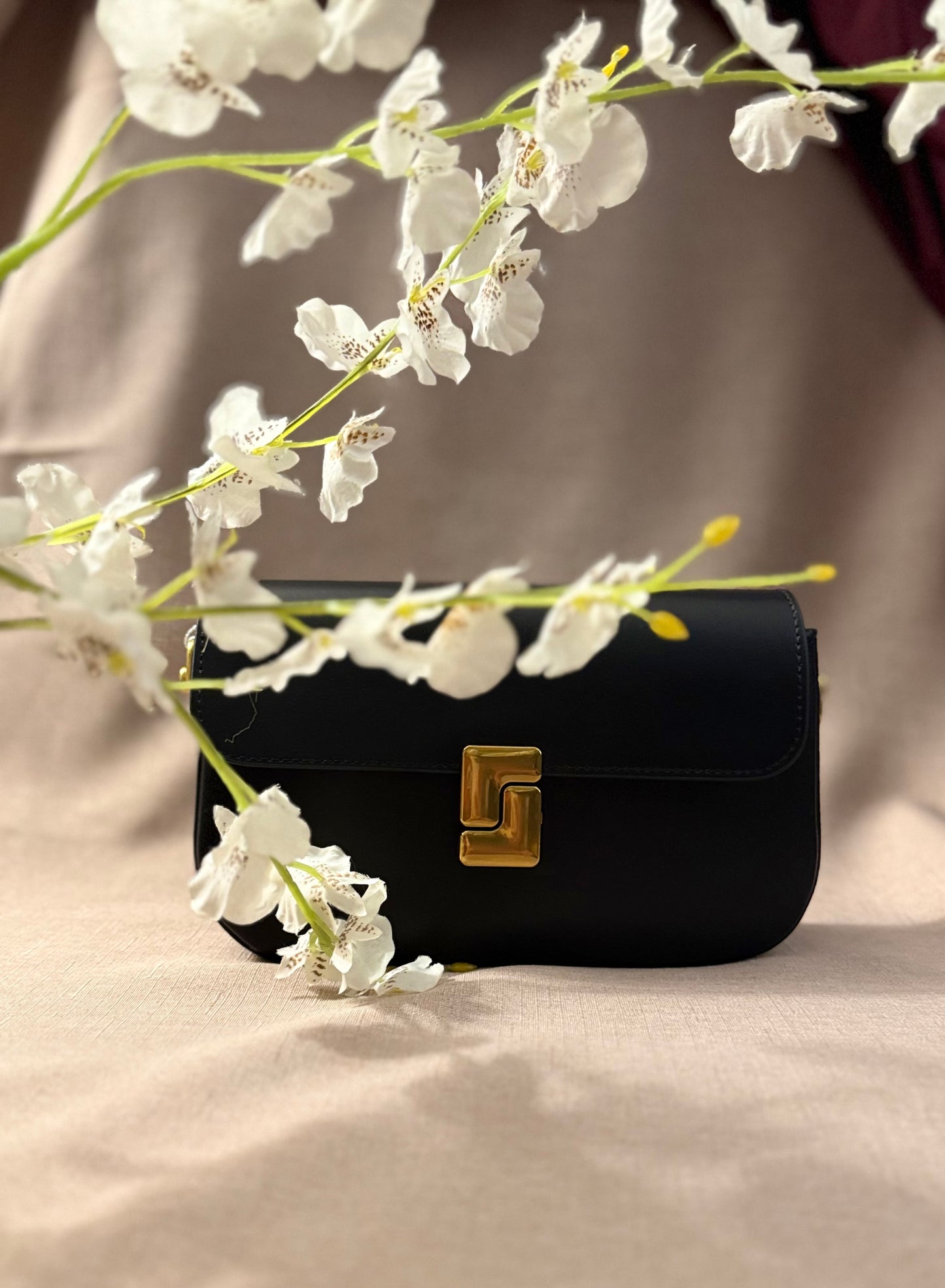 Demi Gold Genuine Leather Bag - detail view - R&W Aesthetics