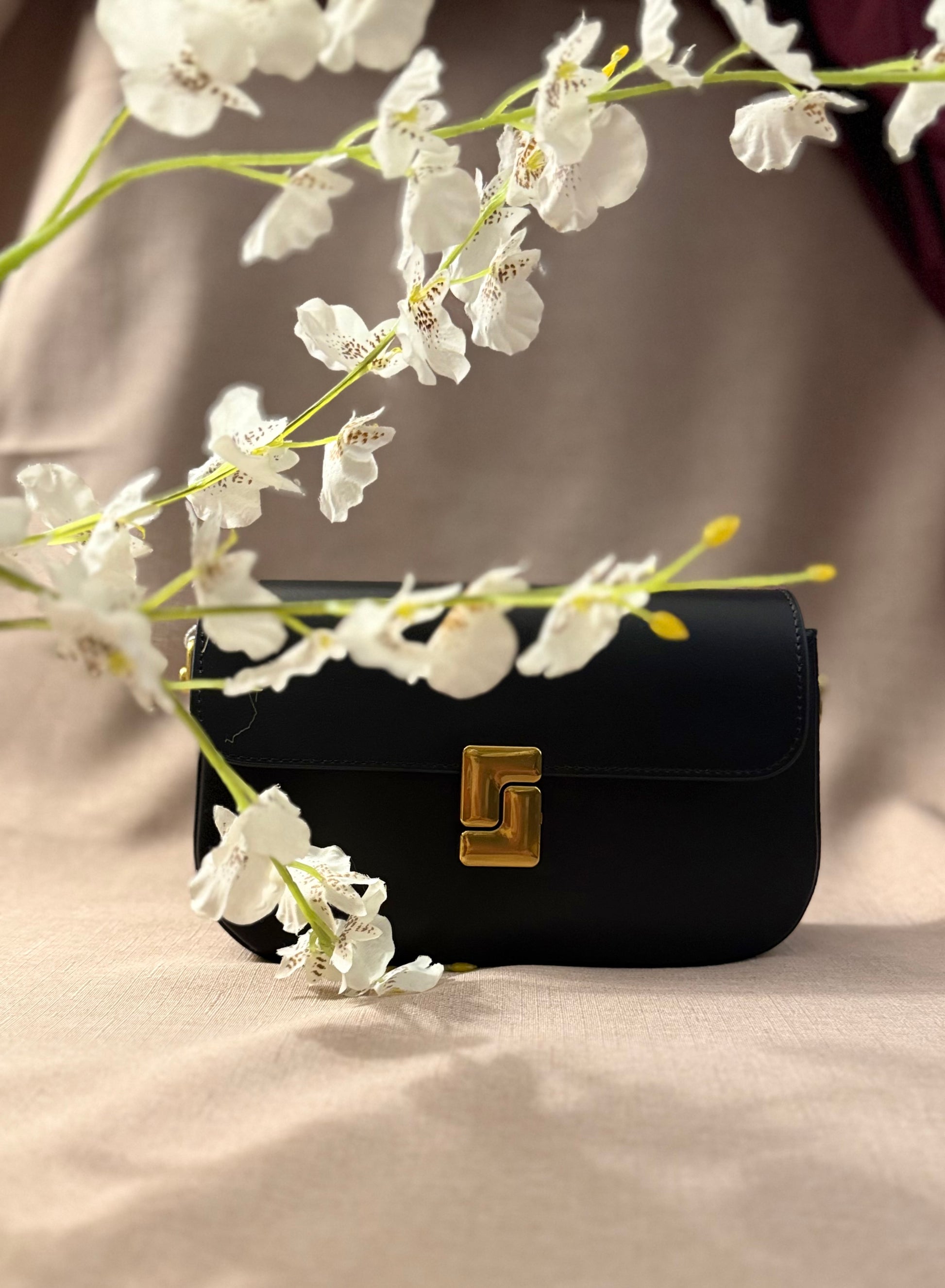 Demi Gold Genuine Leather Bag - detail view - R&W Aesthetics
