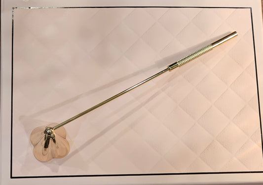 Golden Clover Wick Snuffer by Aesthetic Aromatics